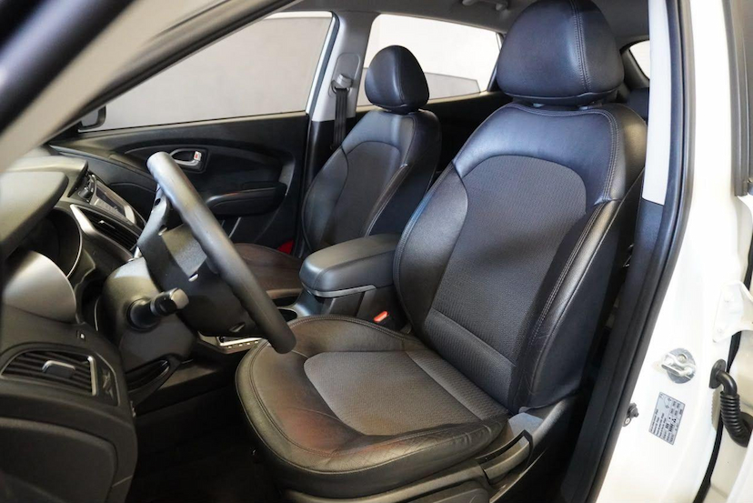 Foto do veículo HYUNDAI IX35  2015 68.000 KM 75.900,00