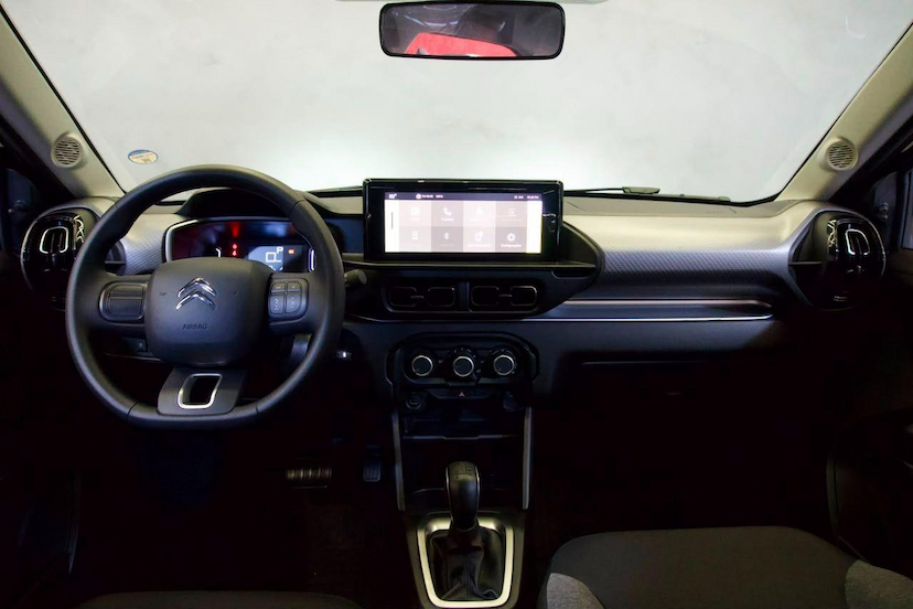 Foto do veículo CITROËN AIRCROSS C3  7 FEEL PACK TURBO 2025 49 KM 103.900,00