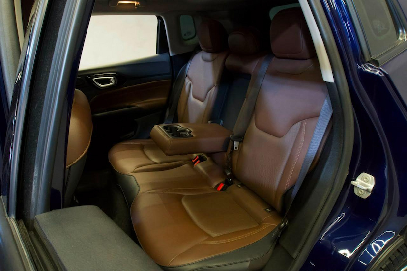 Foto do veículo JEEP COMPASS  LIMITED TD 2022 65.388 KM 139.900,00