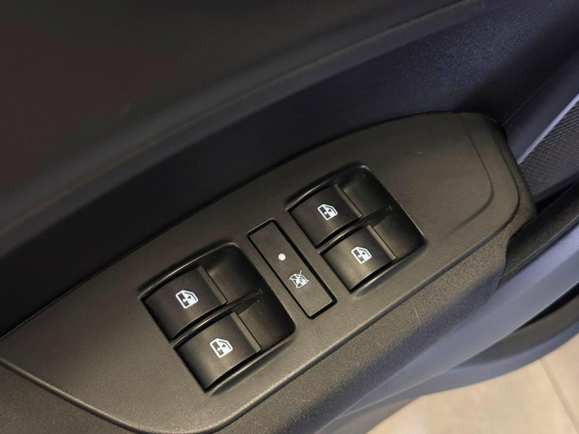 Foto do veículo FIAT CRONOS  DRIVE 1.3 2024 27.684 KM 79.900,00