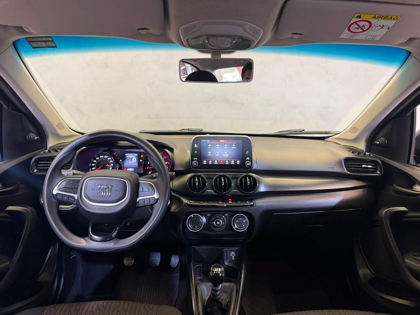 Foto do veículo FIAT CRONOS  DRIVE 1.3 2024 27.684 KM 79.900,00