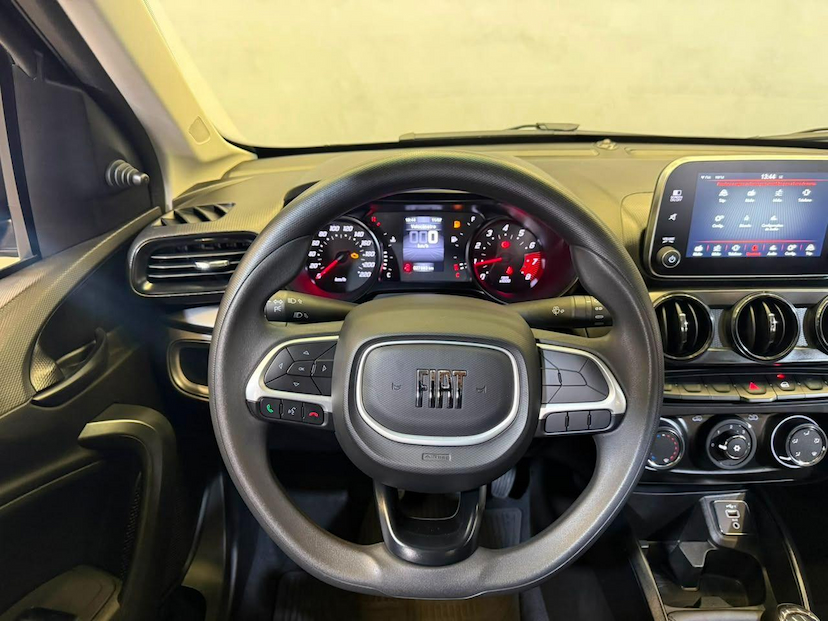 Foto do veículo FIAT CRONOS  DRIVE 1.3 2024 27.684 KM 79.900,00