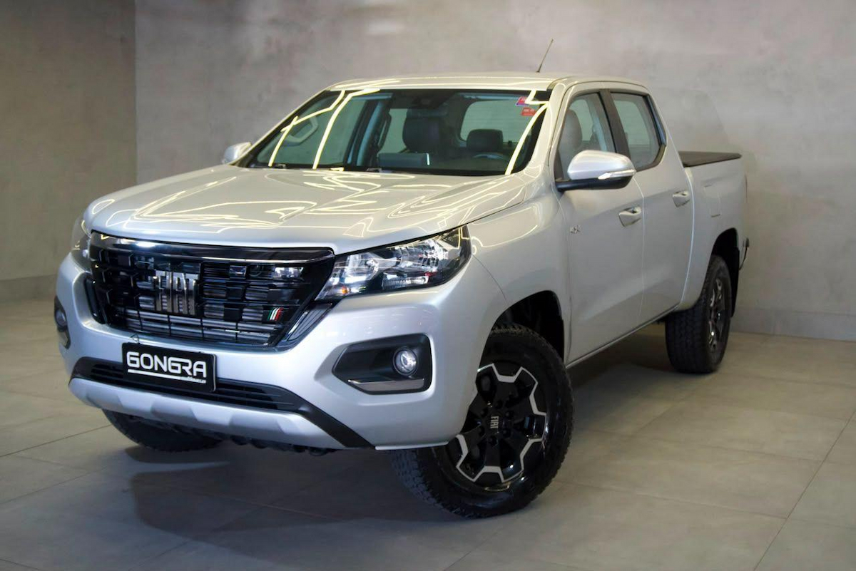Foto do veículo FIAT TITANO  VOLCANO 2023/2024 14.525 KM R$ 169.900,00