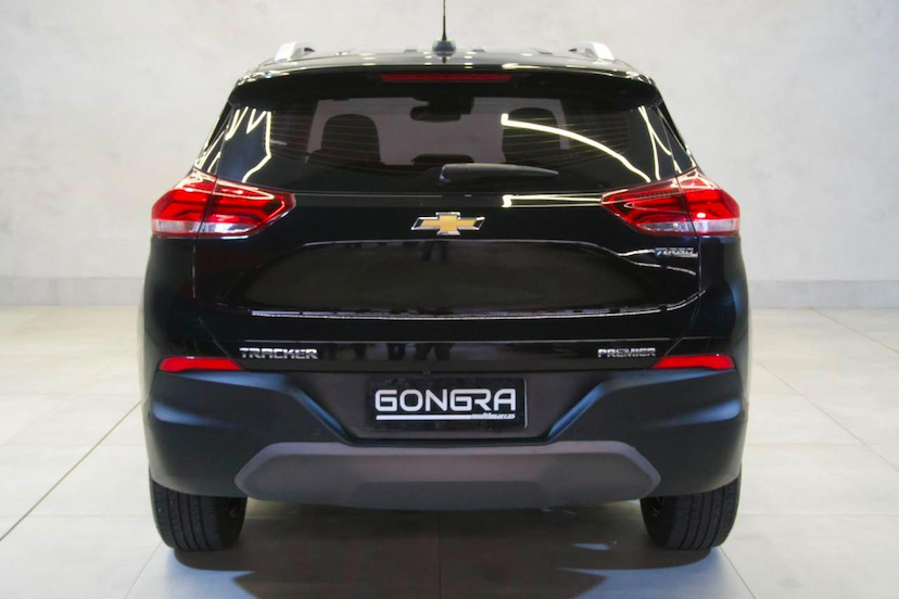Foto do veículo CHEVROLET TRACKER  12T A PR 2023 25.859 KM 109.900,00