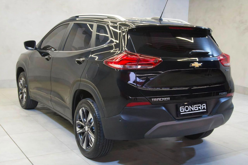 Foto do veículo CHEVROLET TRACKER  12T A PR 2023 25.859 KM 109.900,00