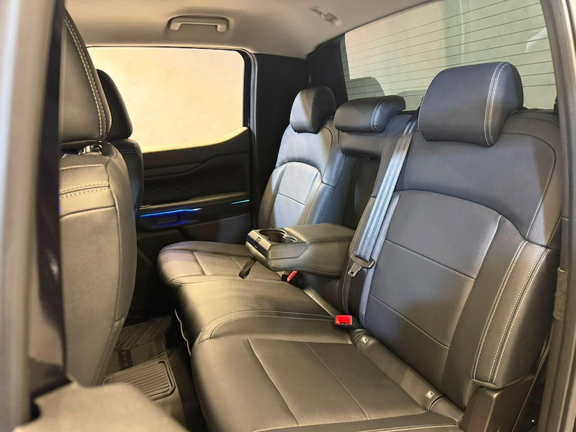 Foto do veículo FORD RANGER  LIMITED+ 3.0 V6 4X4 CD TB DIE AUT 2026 2.400 KM 329.900,00