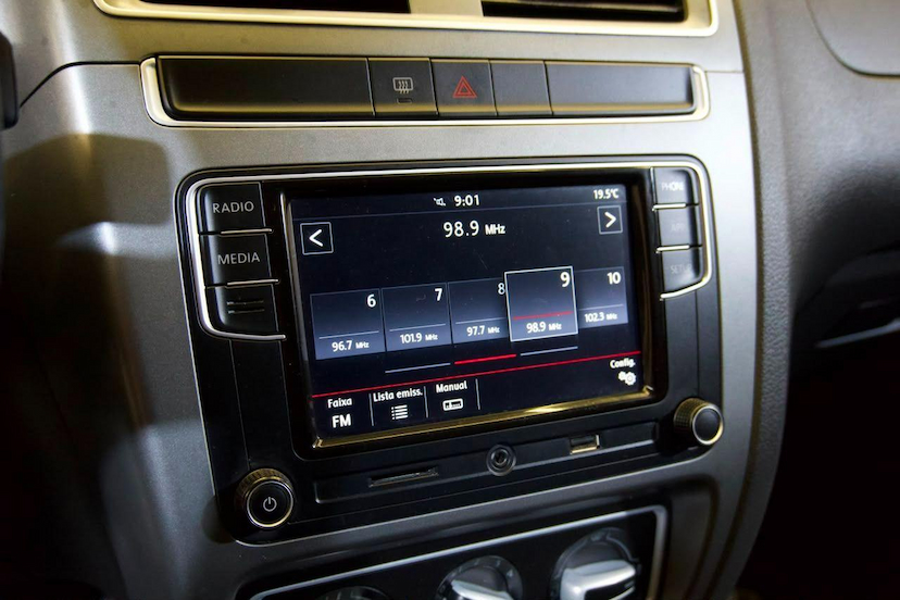 Foto do veículo VOLKSWAGEN FOX  CONNECT MB 2021 72.535 KM 67.900,00