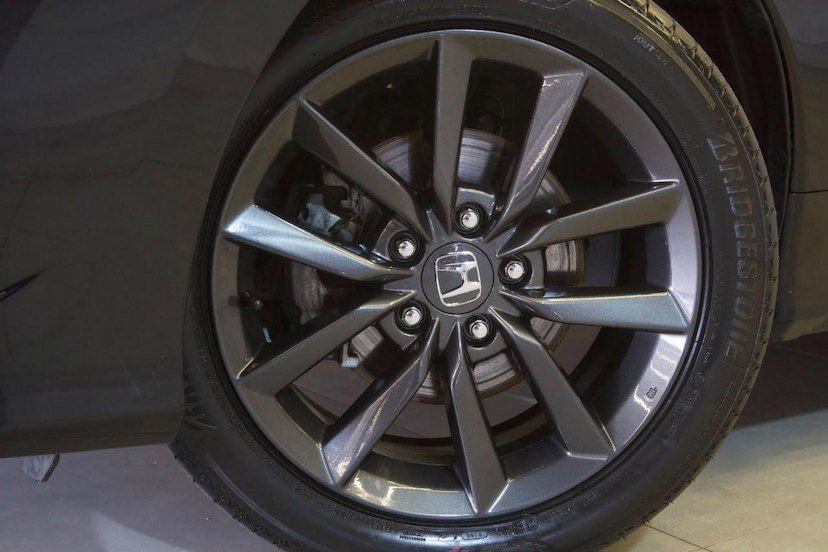Foto do veículo HONDA CIVIC  EXL CVT 2020 82.280 KM 121.900,00