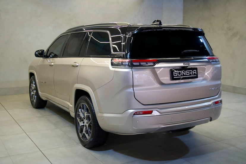 Foto do veículo JEEP COMMANDER  OVERLAND T270 1.3 TB FLEX AUT 2025 21.908 KM 199.900,00
