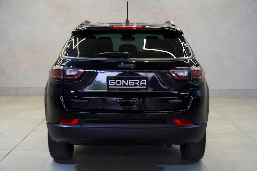 Foto do veículo JEEP COMPASS  LONG. NIG. EAGLE 1.3 4X2 FLEX AUT. 2025 14.002 KM 155.900,00