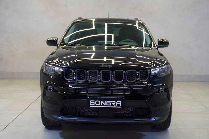 Foto do veículo JEEP COMPASS  LONG. NIG. EAGLE 1.3 4X2 FLEX AUT. 2025 14.002 KM 155.900,00