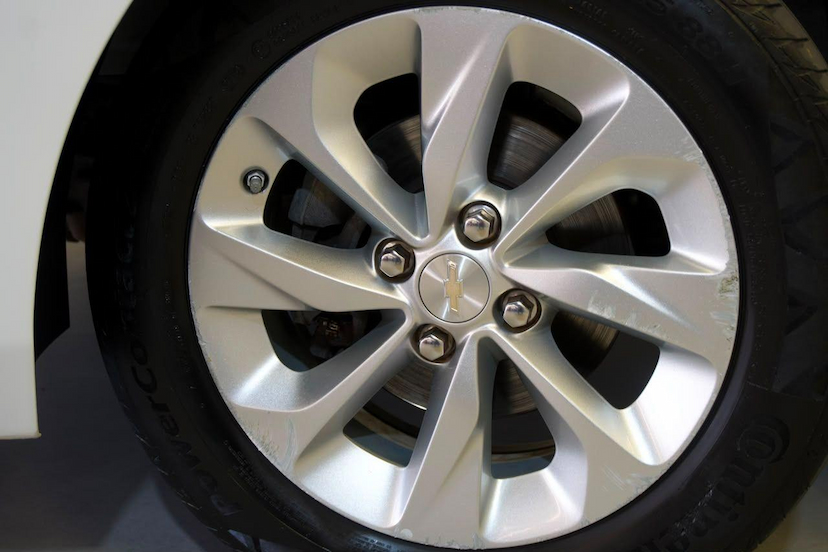 Foto do veículo CHEVROLET ONIX  10TAT LT1 2020 56.349 KM 68.900,00