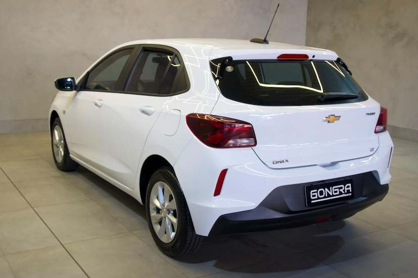 Foto do veículo CHEVROLET ONIX  10TAT LT1 2020 56.349 KM 68.900,00