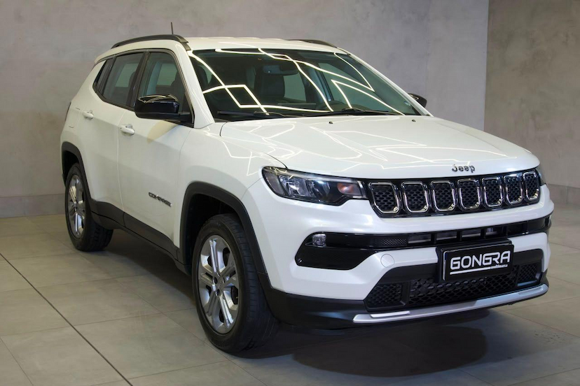 Foto do veículo JEEP COMPASS  LONG TF 2022 62.509 KM 118.900,00