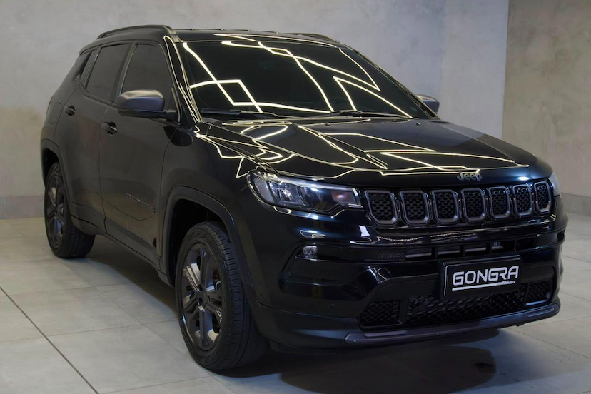 Foto do veículo JEEP COMPASS  T270 80 ANOS 1.3 TB 4X2 FLEX AUT 2022 63.314 KM 120.900,00