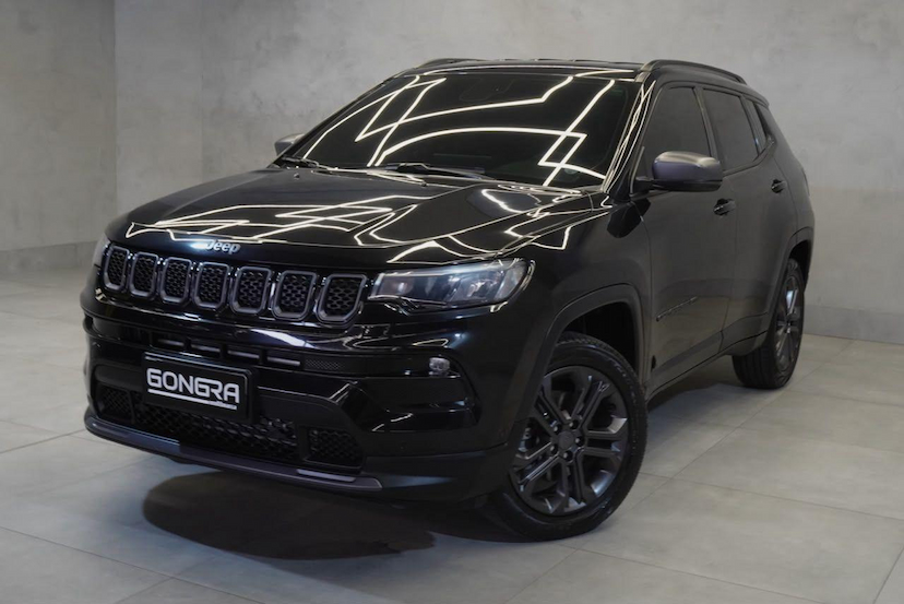 Foto do veículo JEEP COMPASS  T270 80 ANOS 1.3 TB 4X2 FLEX AUT 2022 63.314 KM 120.900,00