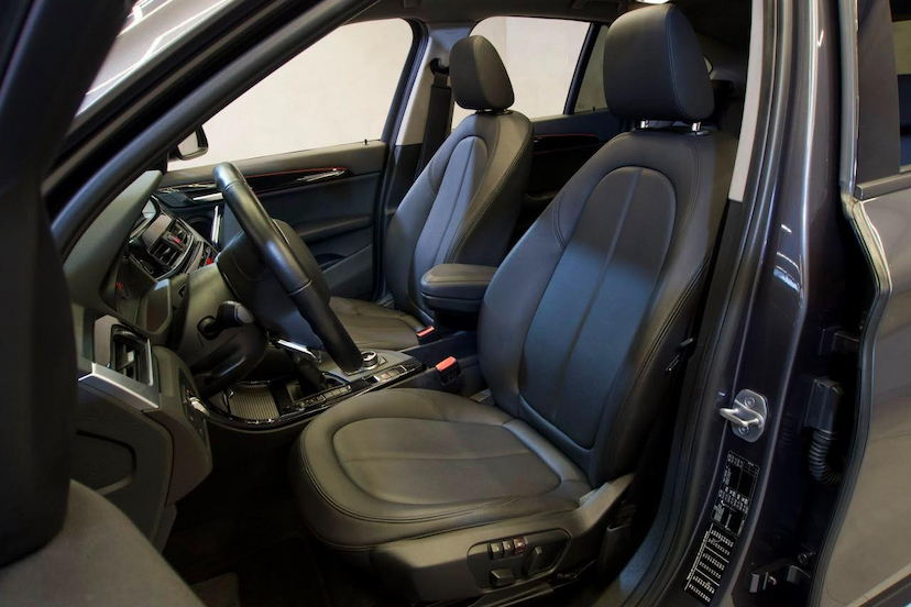 Foto do veículo BMW X1  S20I ACTIVEFLEX 2018 75.990 KM 122.900,00