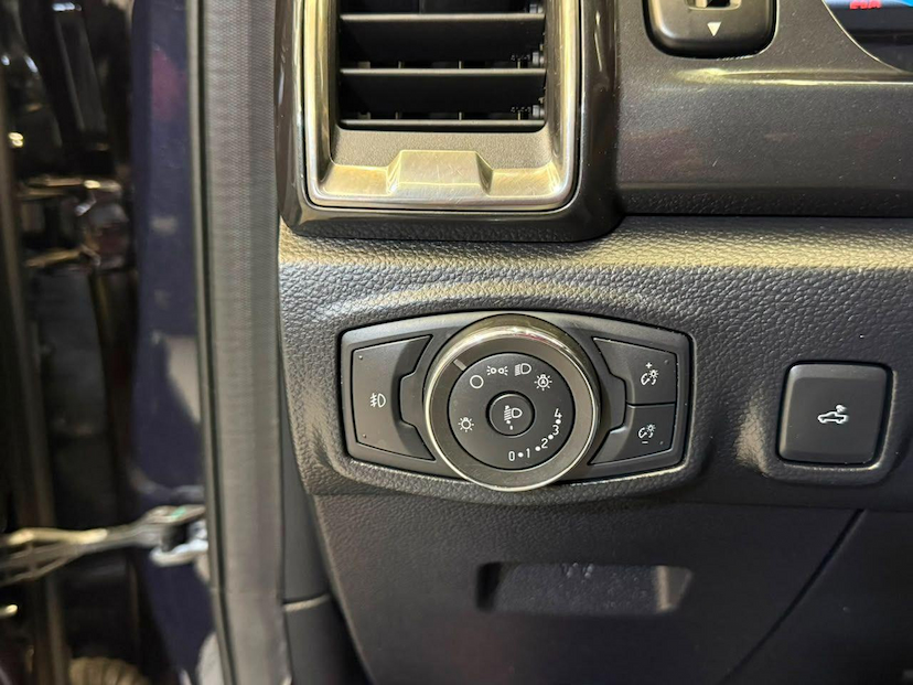 Foto do veículo FORD RANGER  FX4 3.2 20V 4X4 CD DIESEL AUT. 2023 75.144 KM 173.900,00