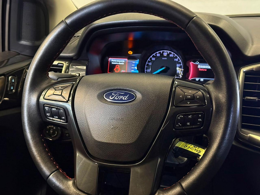 Foto do veículo FORD RANGER  FX4 3.2 20V 4X4 CD DIESEL AUT. 2023 75.144 KM 173.900,00