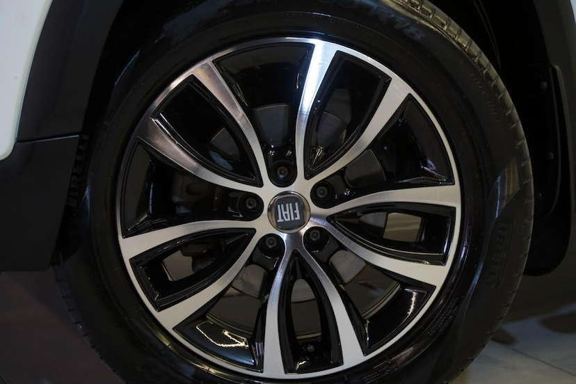 Foto do veículo FIAT TORO  ULTRA 2.0 16V 4X4 TB DIESEL AUT. 2021 60.350 KM 123.900,00