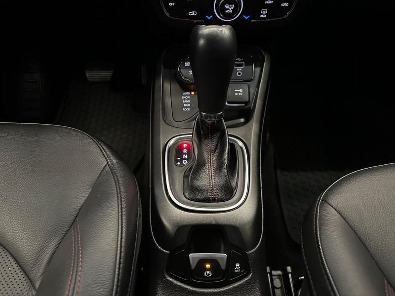 Foto do veículo JEEP COMPASS  TRAILHAWK D 2018 106.000 KM 92.900,00