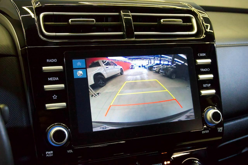 Foto do veículo HYUNDAI CRETA  1TA LIMITED 2024 28.449 KM 115.900,00