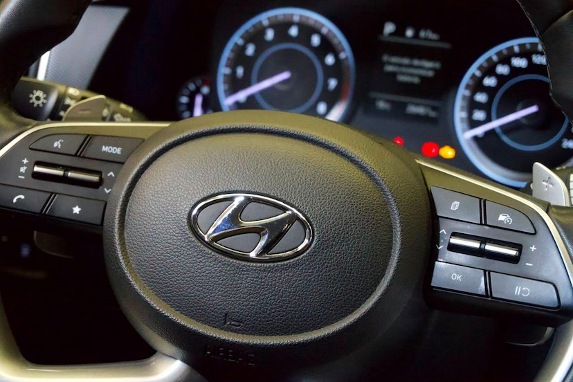 Foto do veículo HYUNDAI CRETA  1TA LIMITED 2024 28.449 KM 115.900,00