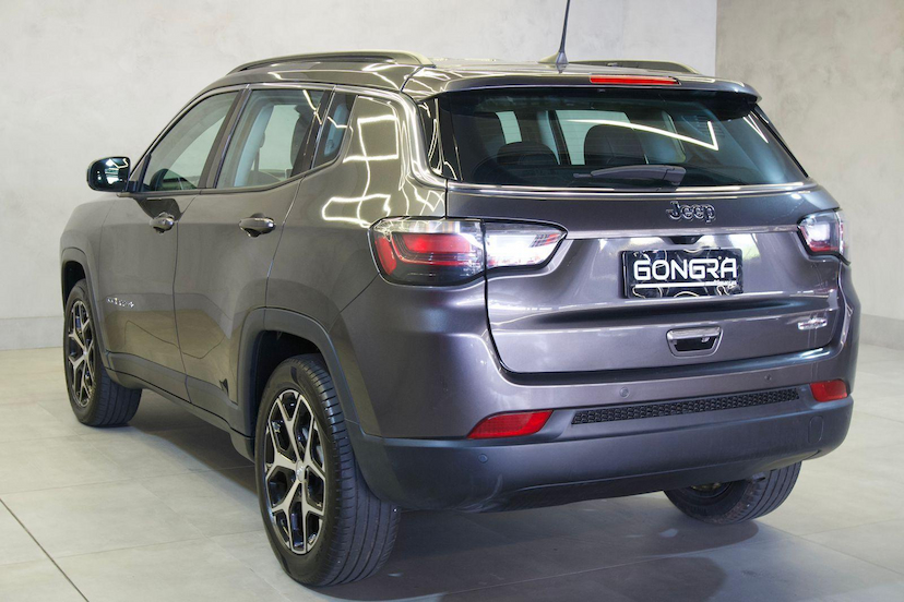 Foto do veículo JEEP COMPASS  LONGITUDE T270 TURBO FLEX AUT. 2025 10.101 KM 142.900,00