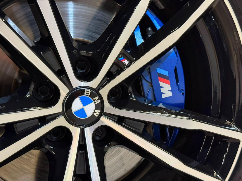Foto do veículo BMW 320I  M SPORT FLEX 2023 35.965 KM 265.900,00