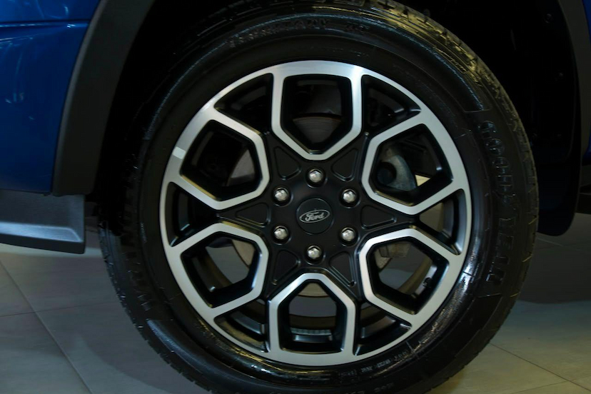 Foto do veículo FORD RANGER  LIMITED P CABINE DUPLA DIESEL 2026 8.134 KM 325.900,00
