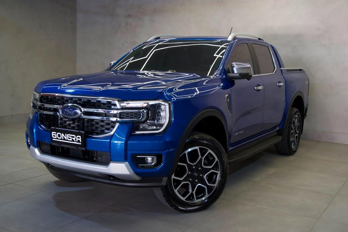 Foto do veículo FORD RANGER  LIMITED P CABINE DUPLA DIESEL 2025/2026 8.134 KM R$ 325.900,00