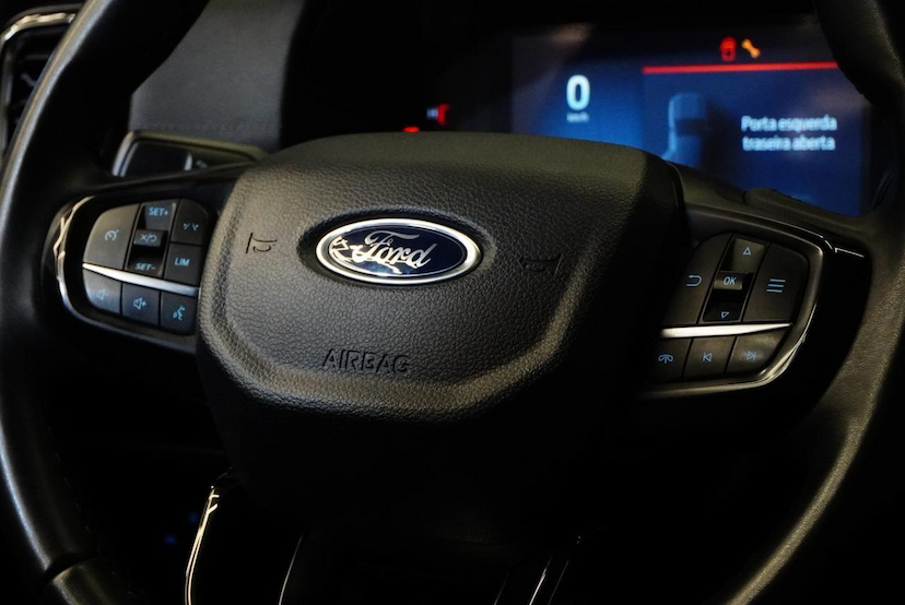 Foto do veículo FORD RANGER  LTDCD3D4A 2024 41.075 KM 274.900,00