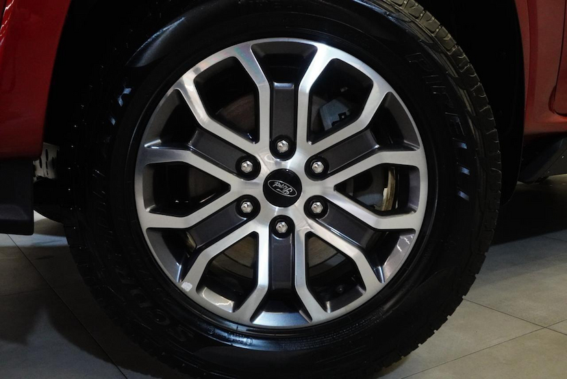 Foto do veículo FORD RANGER  LTDCD3D4A 2024 41.075 KM 274.900,00