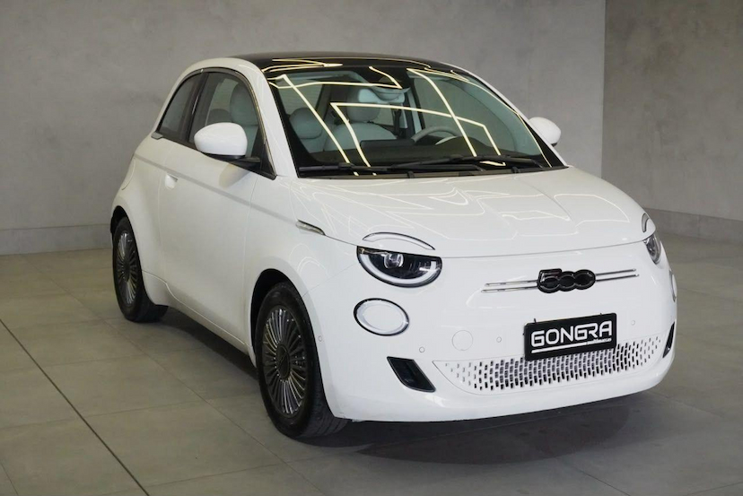 Foto do veículo FIAT 500 E ICON 2022 11.423 KM 135.900,00