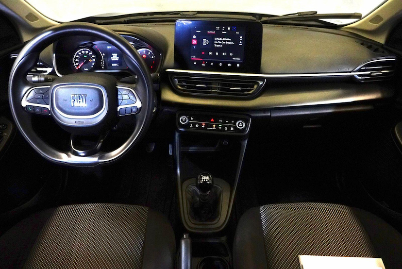Foto do veículo FIAT PULSE  MT 2023 43.000 KM 85.900,00
