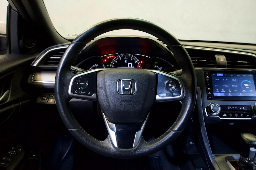 Foto do veículo HONDA CIVIC  EX CVT 2021 44.000 KM 127.900,00