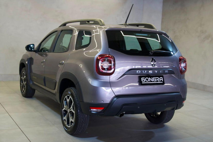 Foto do veículo RENAULT DUSTER  ICO16 CVT 2022 68.500 KM 89.900,00