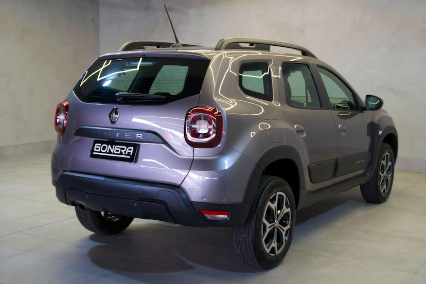 Foto do veículo RENAULT DUSTER  ICO16 CVT 2022 68.500 KM 89.900,00