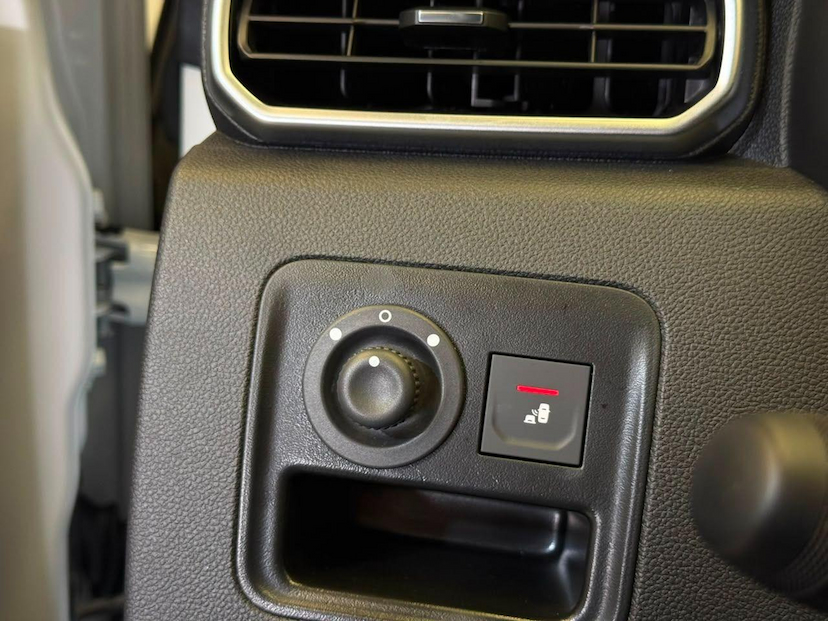 Foto do veículo RENAULT DUSTER  ICOUT TCE 2026 6.881 KM 122.900,00