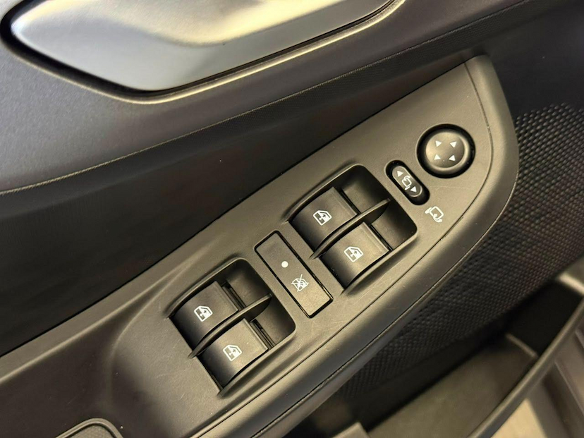 Foto do veículo FIAT FASTBACK  IMPETUS 2025 34.650 KM 116.900,00