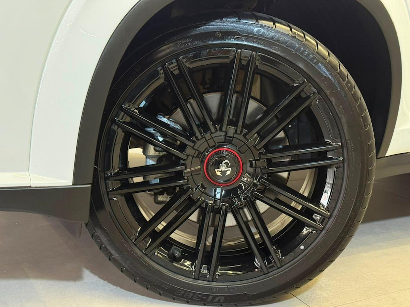Foto do veículo FIAT FASTBACK  ABARTH 270 2026 11.142 KM 150.900,00