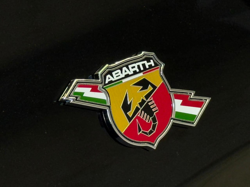 Foto do veículo FIAT PULSE  ABARTH 270 2025 6.484 KM 126.900,00