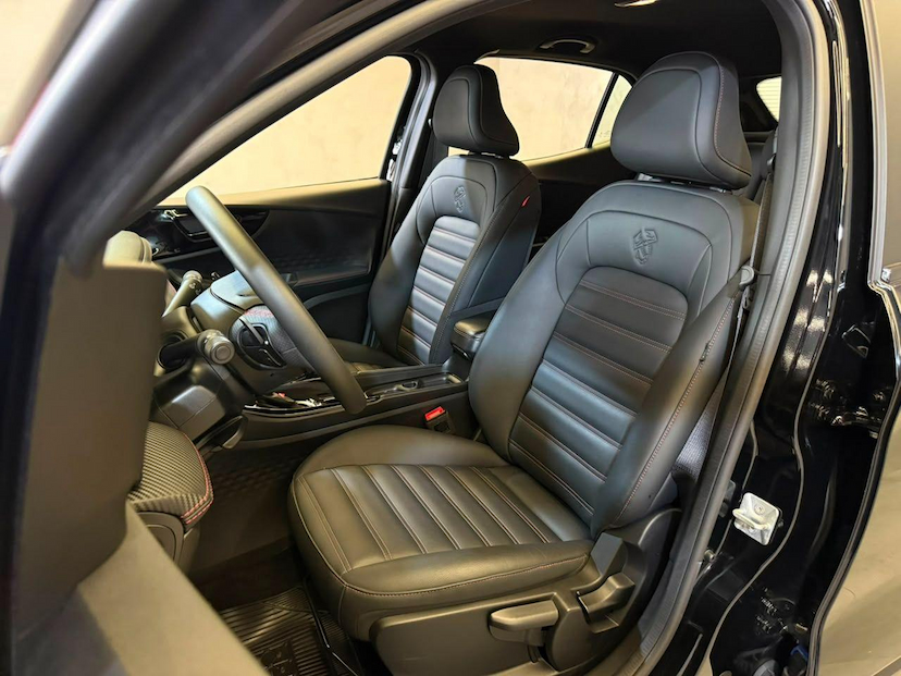 Foto do veículo FIAT PULSE  ABARTH 270 2025 6.484 KM 126.900,00