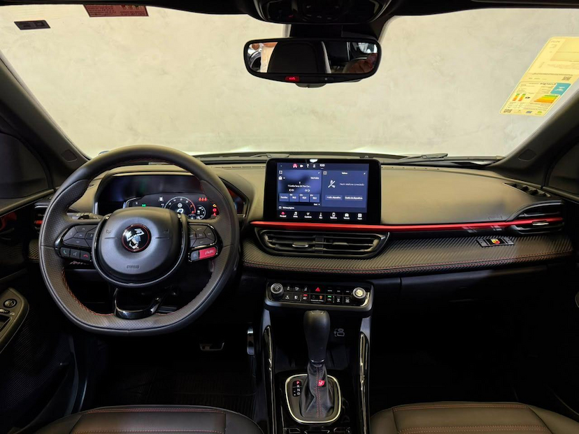 Foto do veículo FIAT PULSE  ABARTH 270 2025 6.484 KM 126.900,00