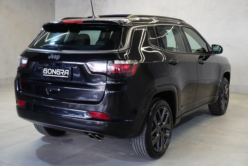 Foto do veículo JEEP COMPASS  SERIE S T 2025 7.490 KM 172.900,00