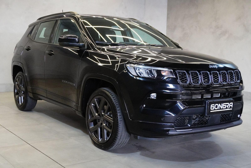 Foto do veículo JEEP COMPASS  SERIE S T 2025 7.490 KM 172.900,00