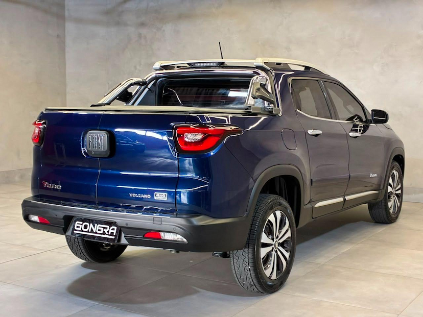 Foto do veículo FIAT TORO  VOLC AT9 4X4 2023 11.431 KM 135.900,00
