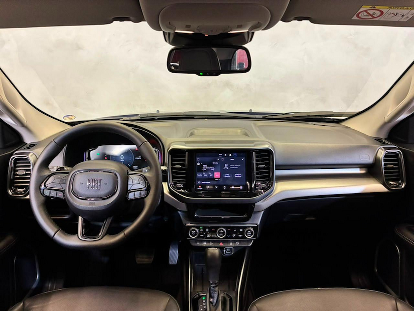 Foto do veículo FIAT TORO  VOLC AT9 4X4 2023 11.431 KM 135.900,00