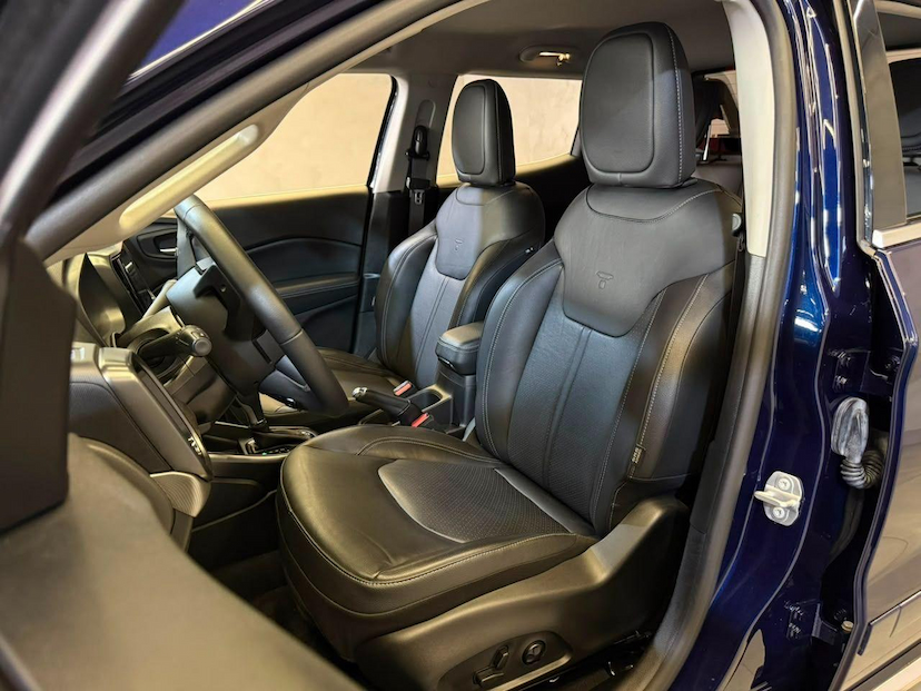Foto do veículo FIAT TORO  VOLC AT9 4X4 2023 11.431 KM 135.900,00