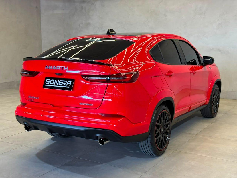 Foto do veículo FIAT FASTBACK  ABARTH 270 2025 8.000 KM 134.900,00
